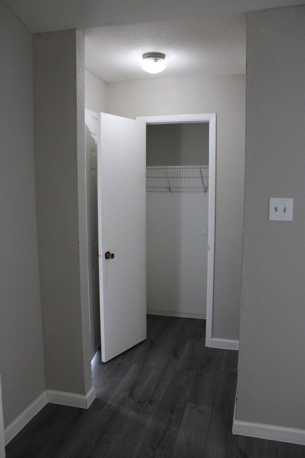 Photo - 98 Isaacks Rd Unidad 104