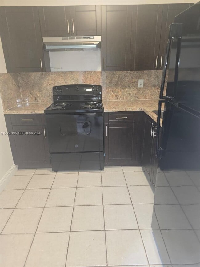 Photo - 13725 NE 6th Ave Unit 104