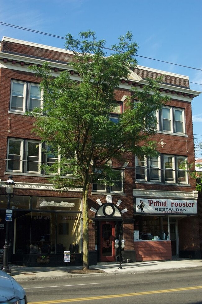 Photo - 343-345 Ludlow Avenue Unidad 343-01