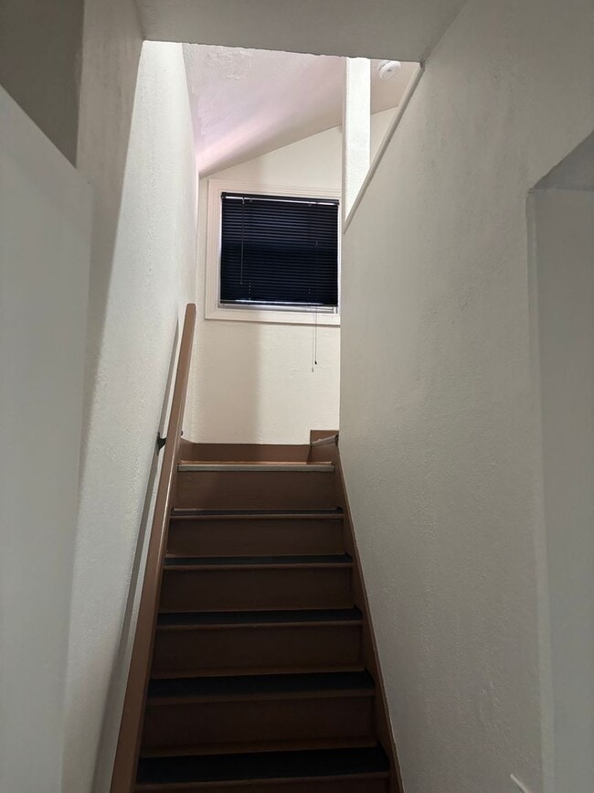 Photo - 2 BR 1 BA house with Bonus Room in Yuba City  AVAILABLE NOW!