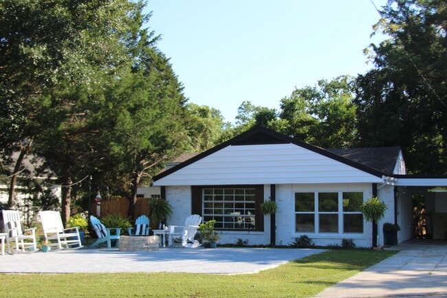 Photo - 1139 N Bayshore Dr