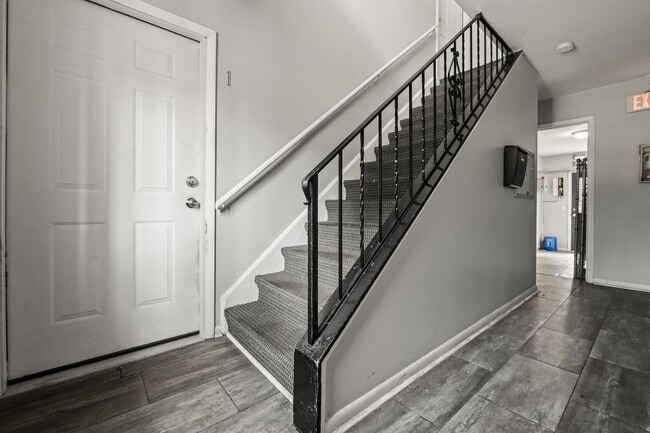 Sterling Hill Apartments