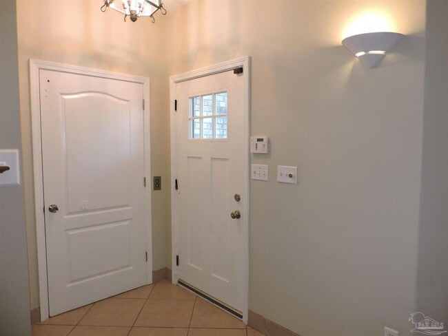 Photo - 6423 Lake Charlene Ln