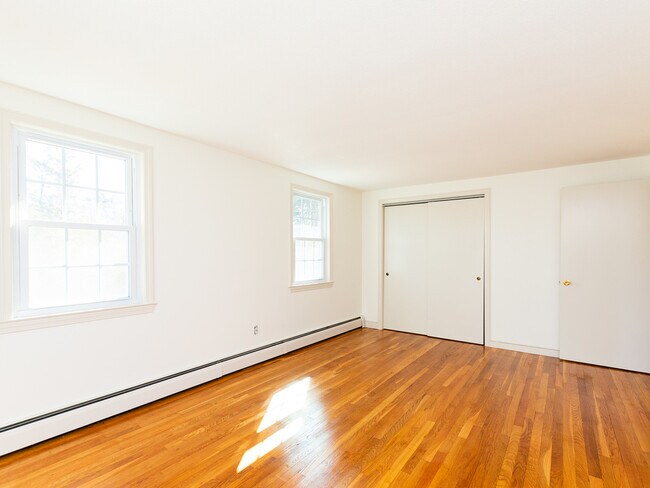 Photo - 194 Glenellen Rd