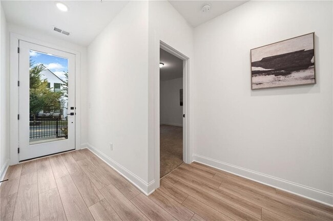 Photo - 104 Pearl St