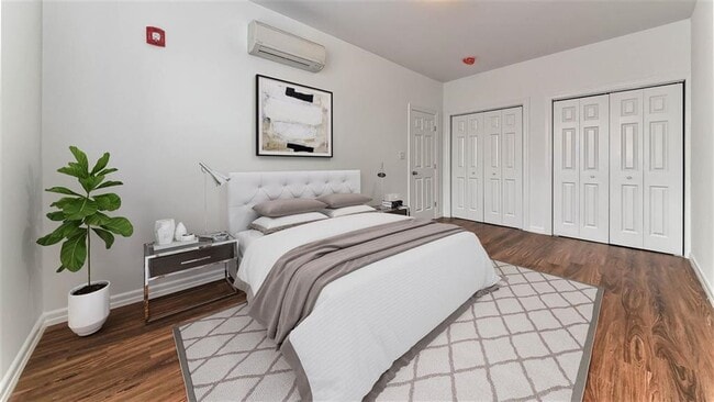 Building Photo - 525 Broadway Unit 4 Rental