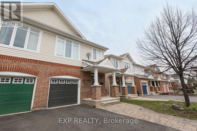 Photo - 324 Parkin Cir