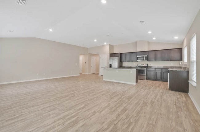 Photo - 35 Coastal Village Ln