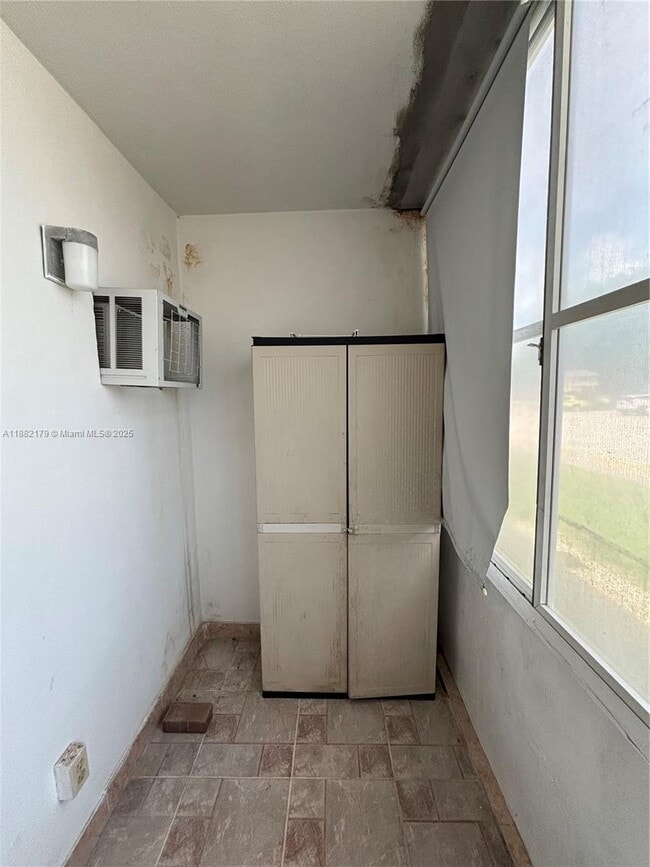 Photo - 272 Camden L Unit 272