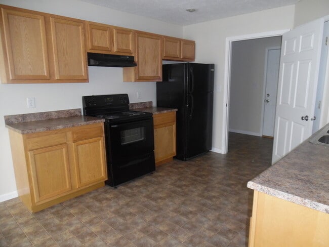 Photo - 4-bedroom, 2-bathroom home in a great Eastside Terre Haute location.