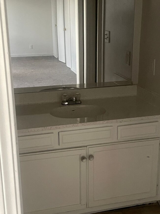 Photo - 5130 S Delaware Pl Unit 1