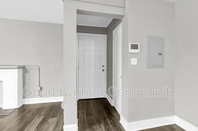 Photo - 1015 Amherst St Unit 6