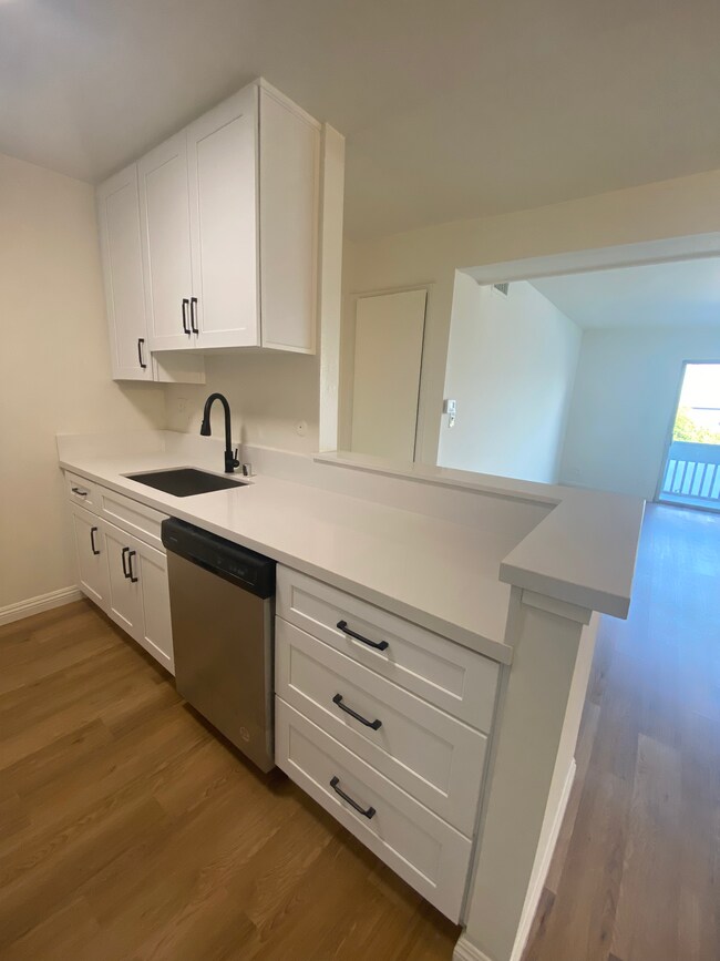 Photo - 18620 Hatteras St