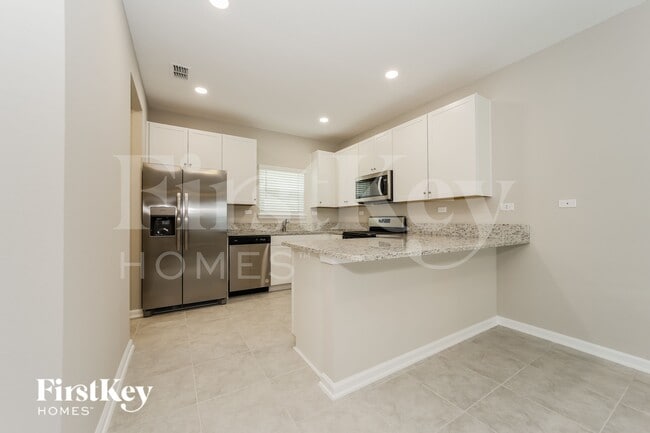 Photo - 75408 Fox Cross Ave