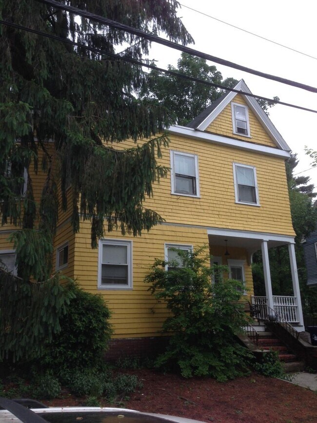 Photo - 18 Saint John St Unit 2