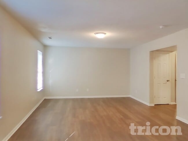 Photo - 9225 Dry Creek Dr