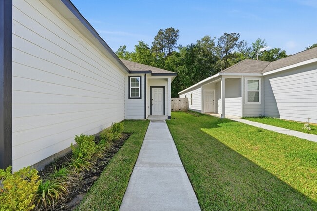 Photo - 16994 Pandora Wy