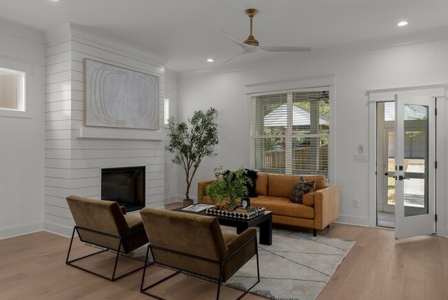 Photo - 1408 Lischey Ave