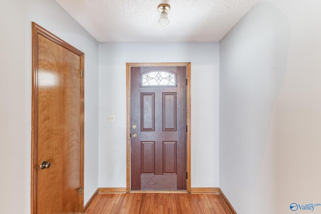 Photo - 109 Perriwinkle St