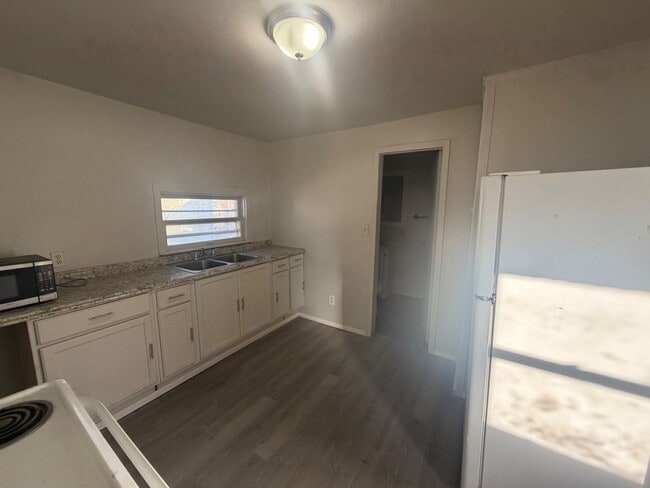 Photo - 601 N Grandview St