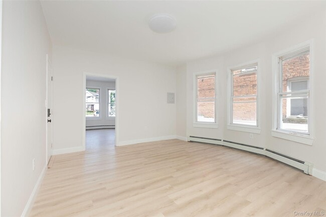 Photo - 106 Winnikee Ave Unidad 3