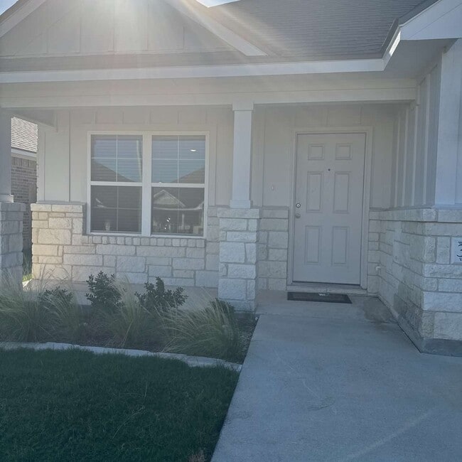 Photo - 3011 Wasilla Dr