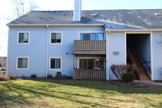 Photo - 2202 Aspen Dr