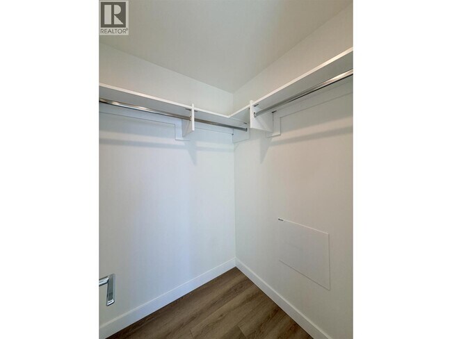 Photo - 6075 Wilson Ave