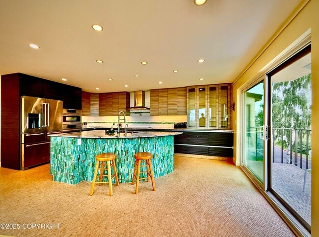 Photo - 333 M St