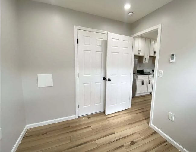 Photo - 243 E Fayette St Unit 2