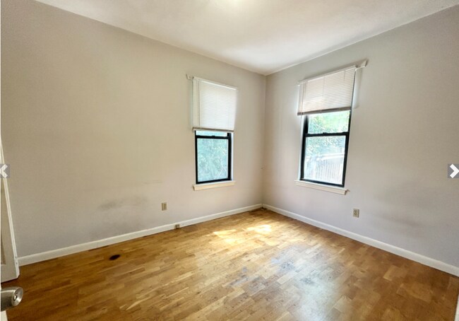 Photo - 1578 Tremont St Unit 4