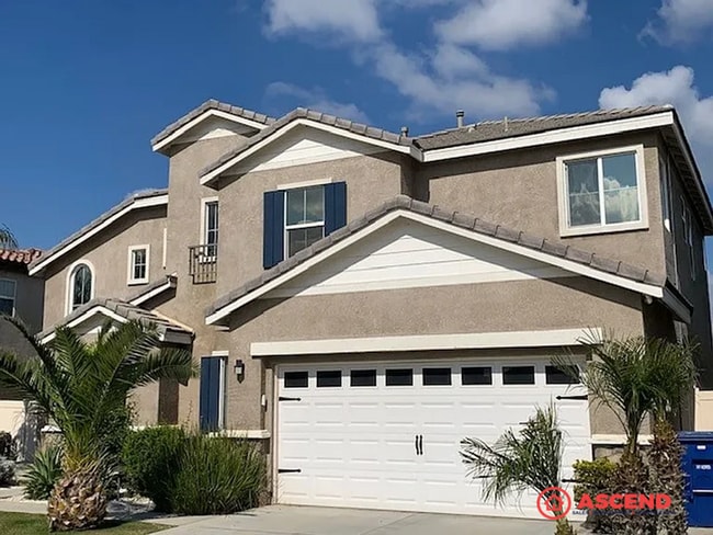 Building Photo - 2-Story Home In Southwest!