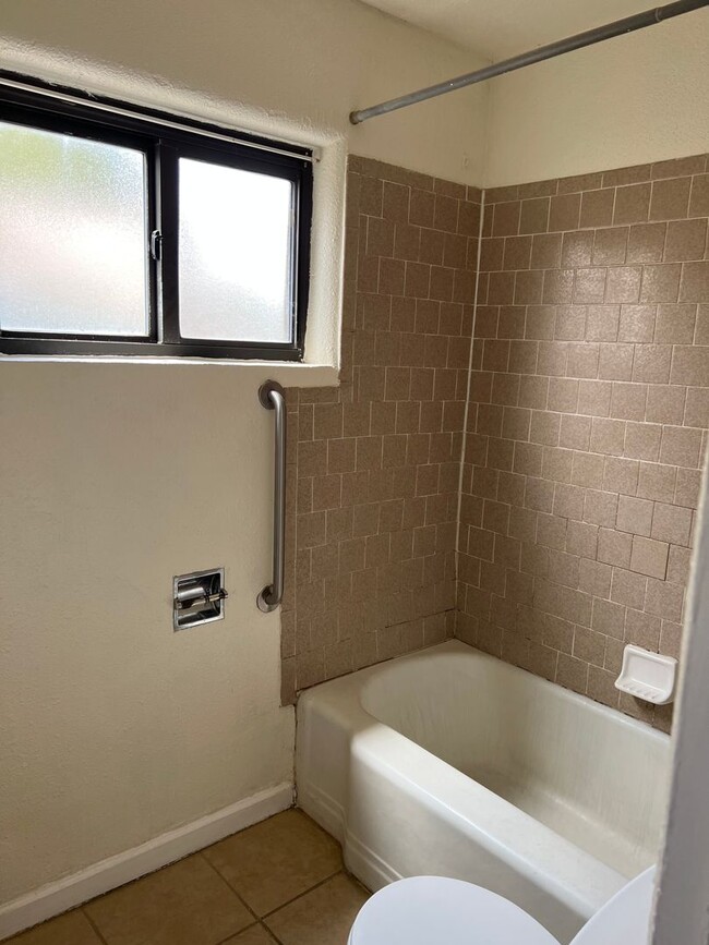 Photo - Casa Grande Properties,LLC Unidad 3512