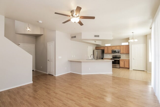 Photo - 9917 E Edgewood Ave