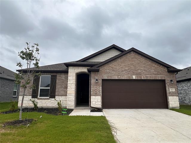 Building Photo - 663 Saxony Dr