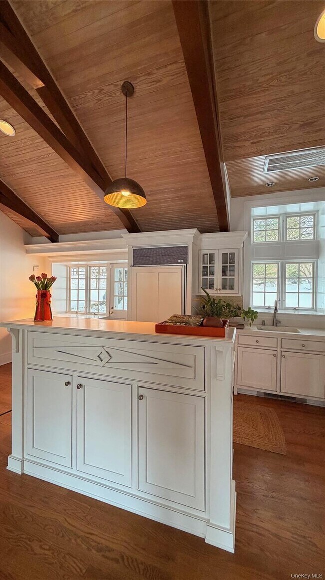 Photo - 37 Bisbee Ln