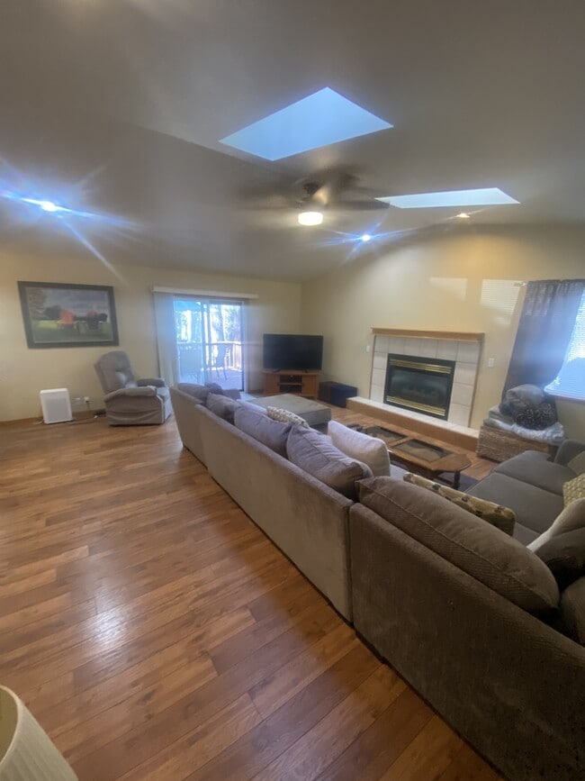 Photo - 1728 Mohican Dr