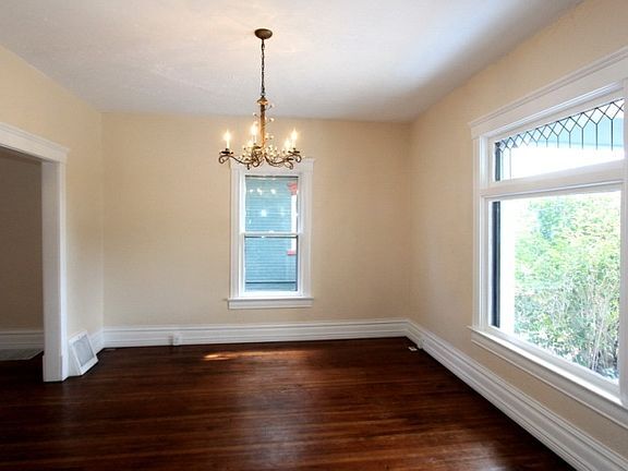 Photo - 775 E 3rd Ave