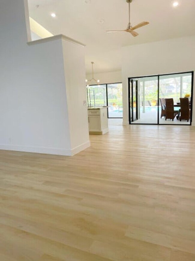 Photo - 3345 Pine Hill Trail