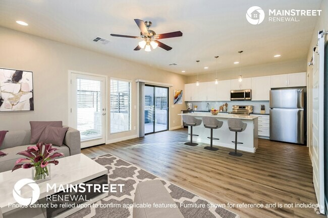 Building Photo - 1119 S Stapley Dr Rental