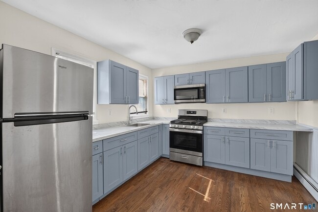 40-44 Vine Street Unit 3