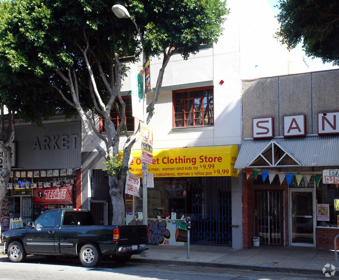 Photo - 2782 24th St