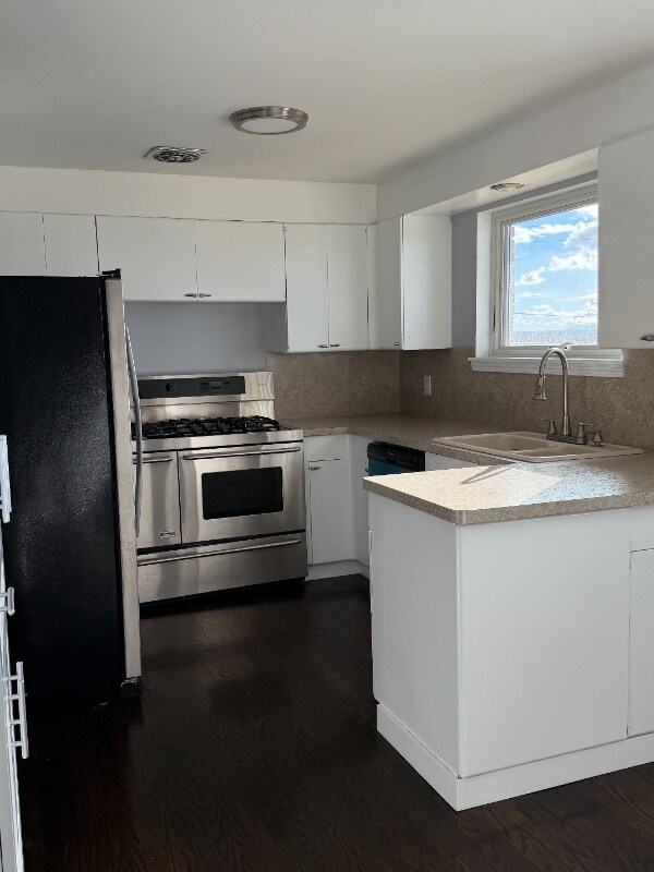 Photo - 931 Maxfield Dr