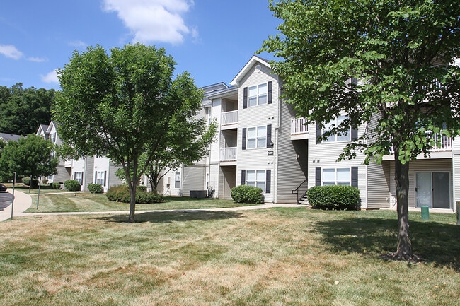 Photo - Lakewood Apartments