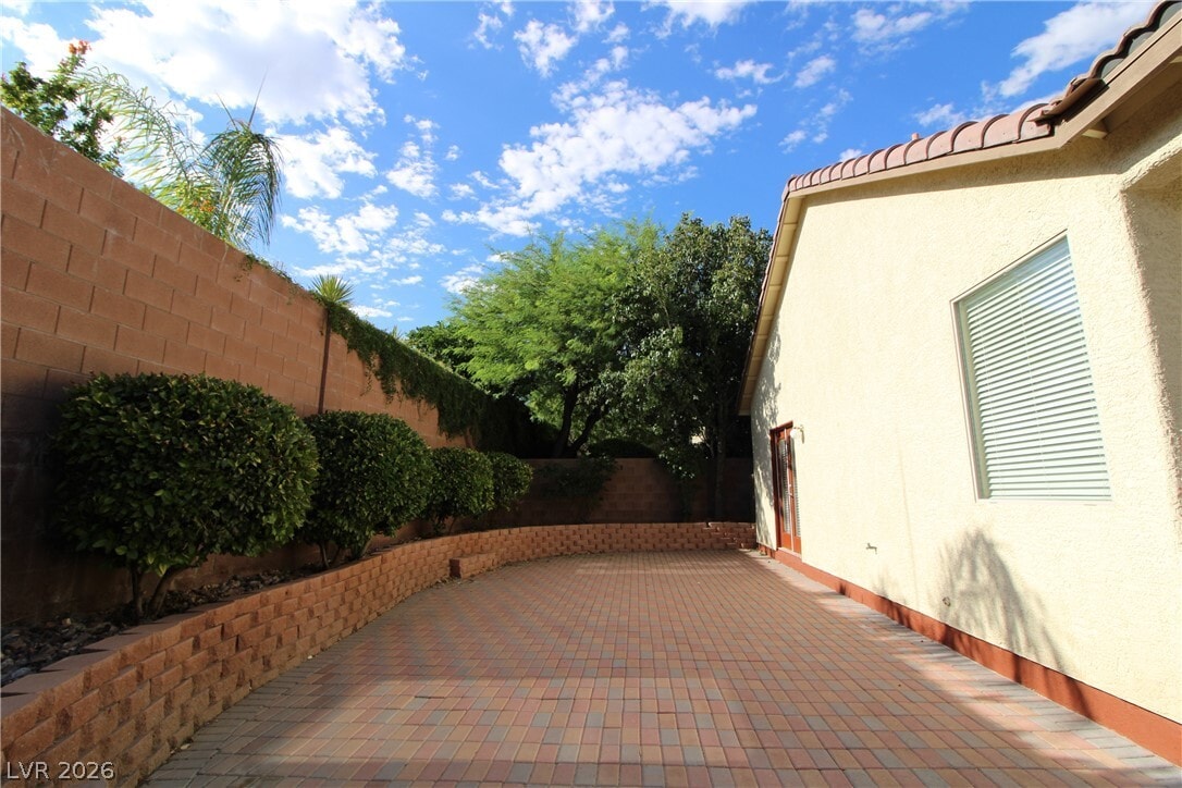 Photo - 754 Rise Canyon Dr