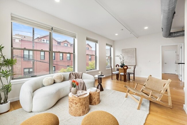 Building Photo - 234 10th St Unit 415