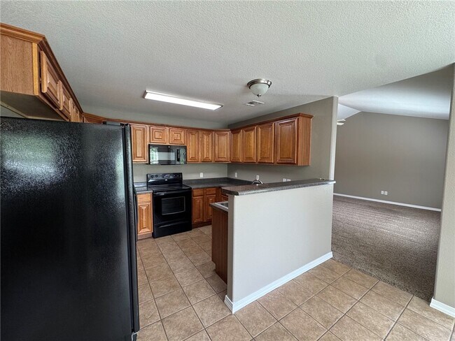 Photo - 6 Olmsted Ln