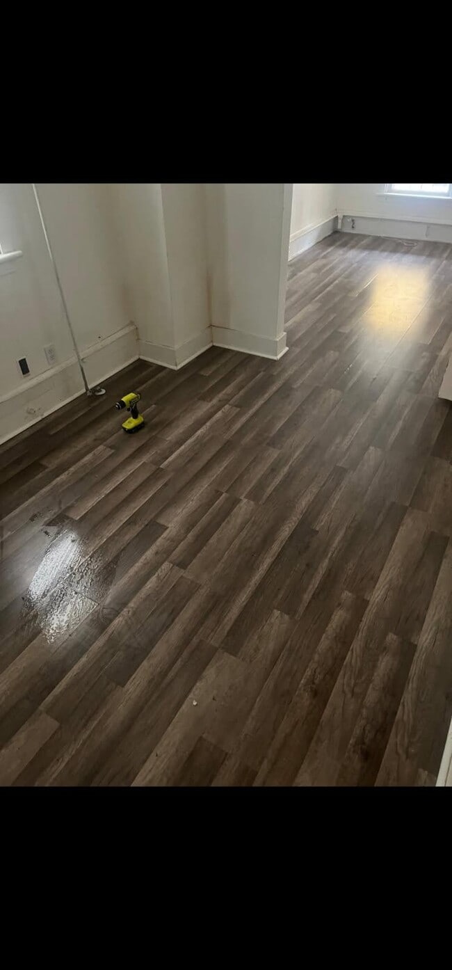 Building Photo - 139 Frank S Brown Blvd Unit 139 1/2