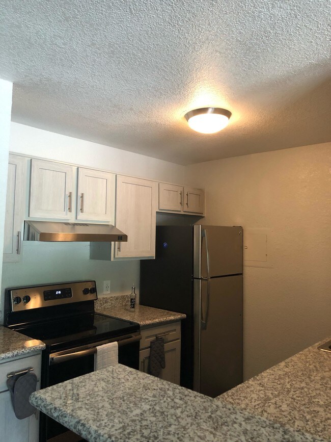 The Breakers Apartments For Rent in Texas City, TX