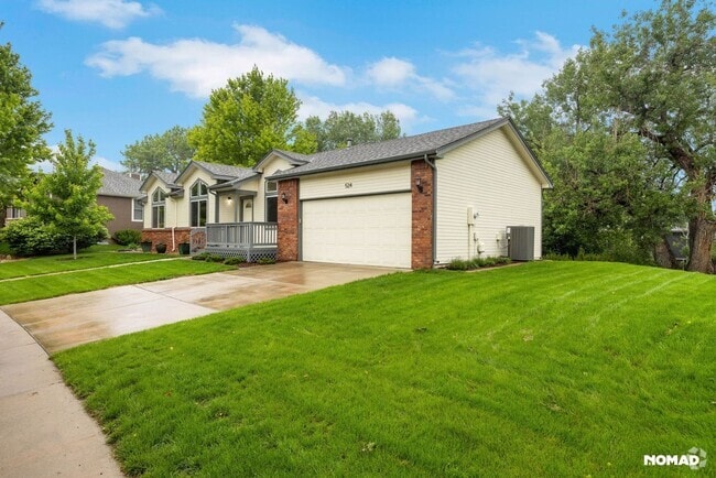 Building Photo - 4BR  House in Longmont